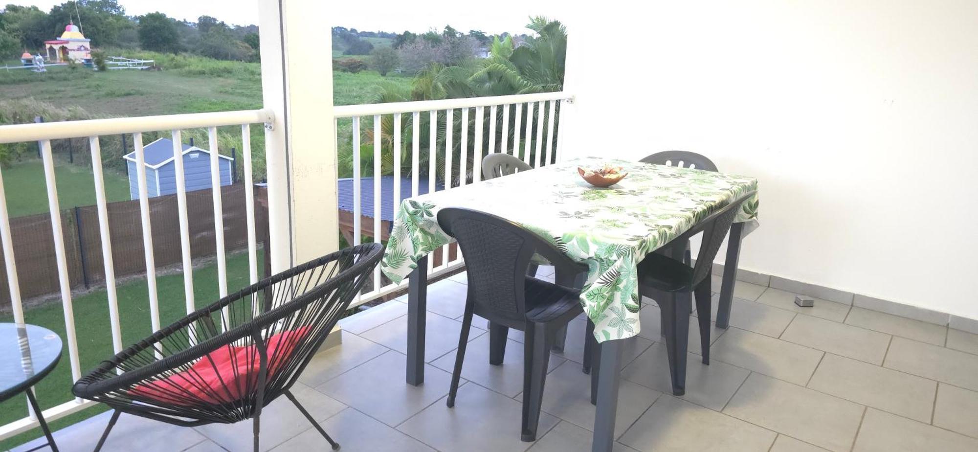 Maison Laurencia - Appartement De L'Etage Sainte-Anne  Esterno foto